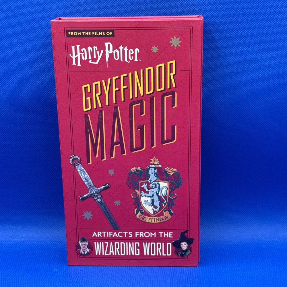 Harry Potter Gryffindor Magic Artifacts Wizarding World Book Insight Editions‎